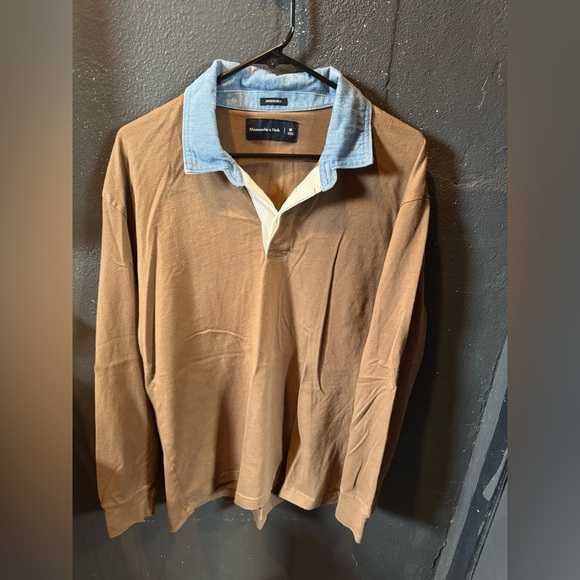Abercrombie & Fitch Tops - Women’s Abercrombie & Fitch Brown Long Sleeve Oversized Polo